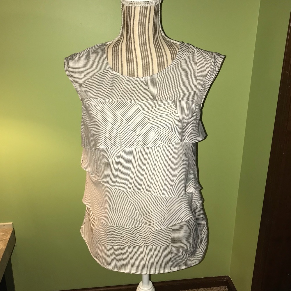 LOFT RUFFLE TOP - Picture 2 of 4
